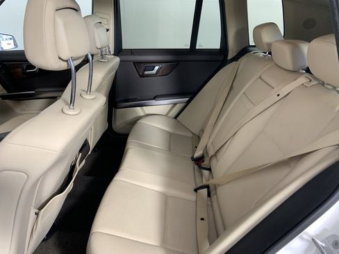 Used 2013 Mercedes-Benz GLK 250 BlueTEC 4MATIC w/ Premium 1 Pkg image 22