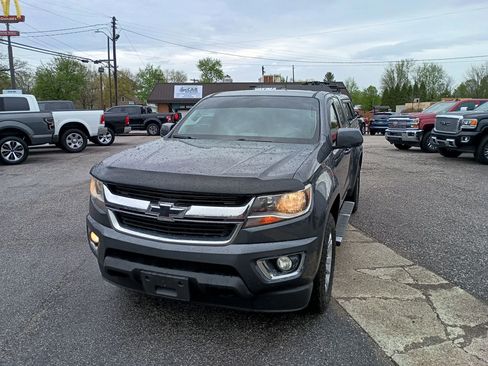Used 2016 Chevrolet Colorado LT w/ LT Convenience Package image 4