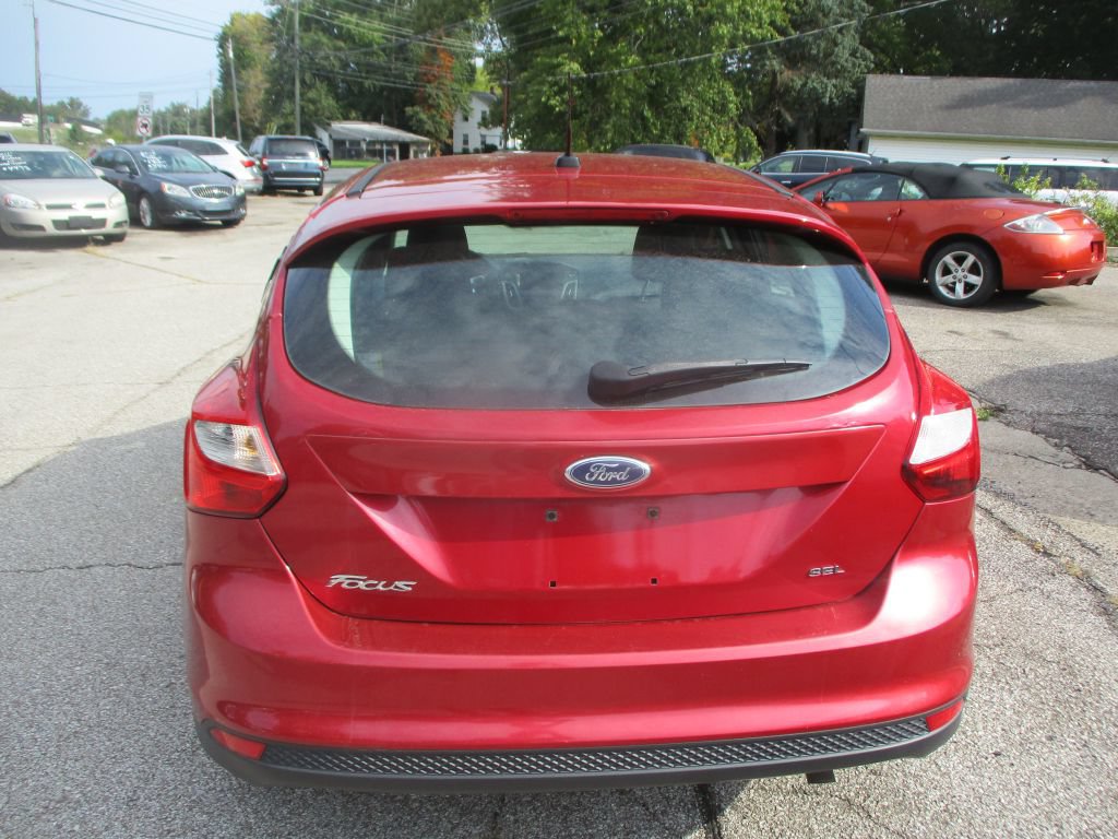 Used 2012 Ford Focus SEL FWD image 7