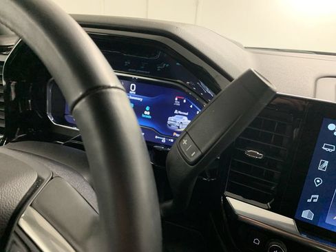 Used 2023 Chevrolet Silverado 1500 RST AWD/4WD image 47