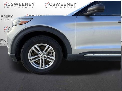 Used 2020 Ford Explorer XLT image 25