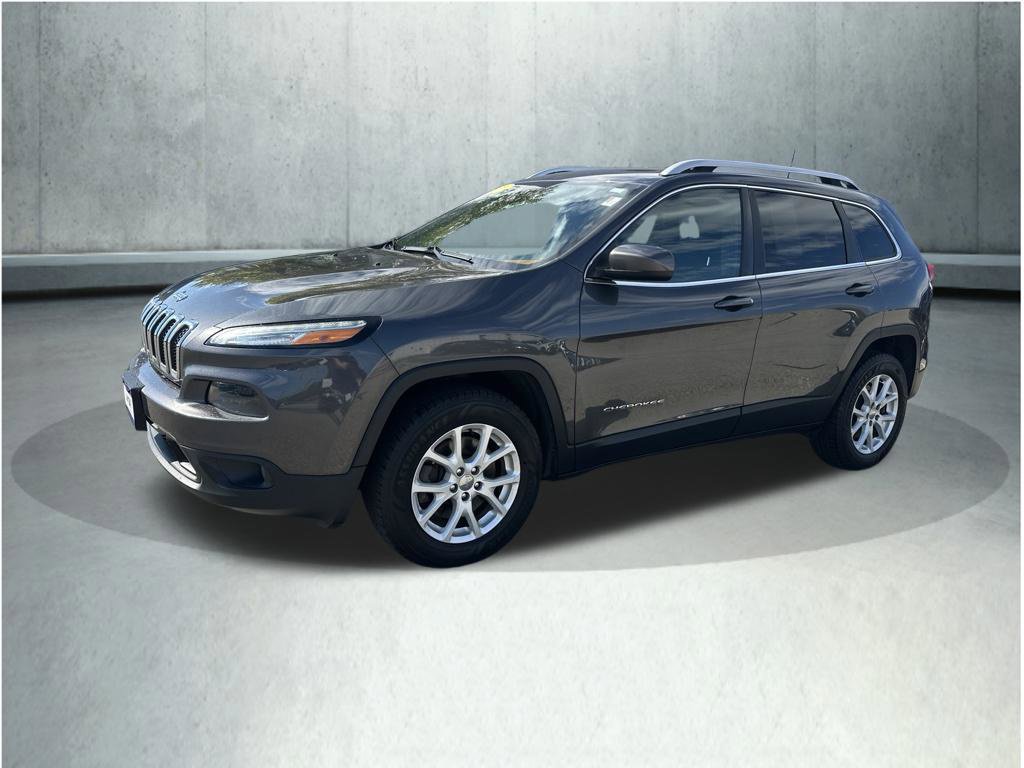 Used 2016 Jeep Cherokee Latitude w/ Cold Weather Group AWD/4WD 360° Tour