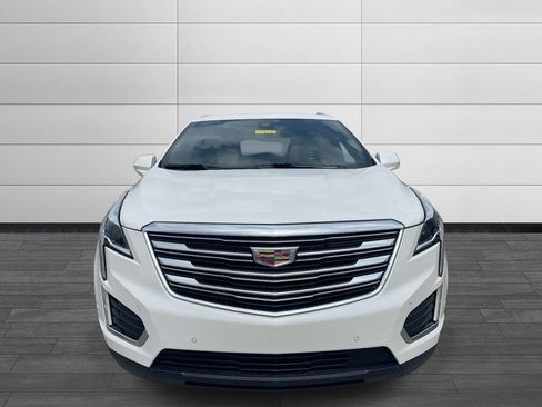 Used 2019 Cadillac XT5 Premium Luxury w/ Driver Assist Package FWD image 8
