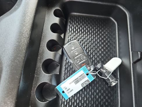 Used 2022 RAM 1500 Laramie RWD image 41