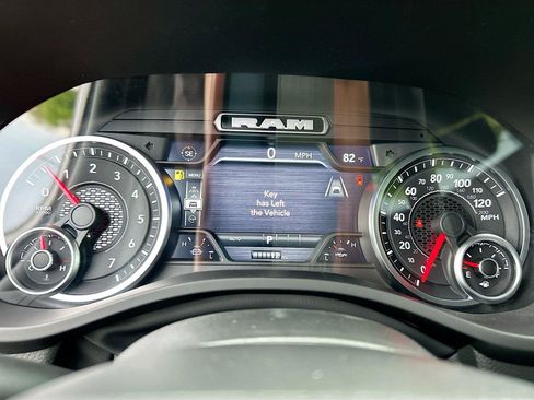 New 2026 RAM 1500 Big Horn AWD/4WD image 37