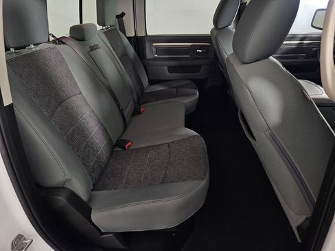 Used 2019 RAM 1500 Big Horn AWD/4WD image 30