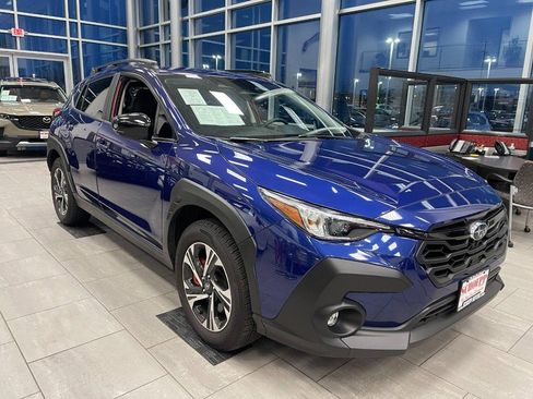 Used 2024 Subaru Crosstrek 2.0i Premium image 2