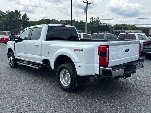 Used 2025 Ford F350 Lariat AWD/4WD image 5
