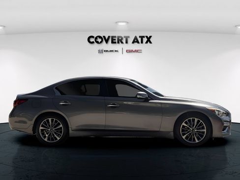 Used 2018 INFINITI Q50 Luxe w/ Sensory Package (Luxe) AWD/4WD image 8