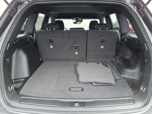 New 2026 Jeep Grand Cherokee Laredo image 19