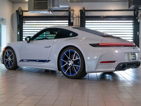 Certified 2026 Porsche 911 Carrera T RWD image 3