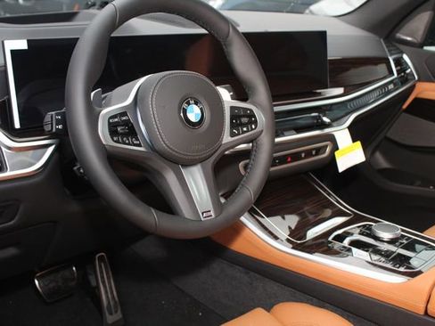 New 2026 BMW X5 xDrive40i w/ M Sport Package image 12