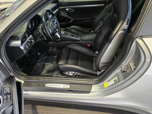 Used 2017 Porsche 911 Carrera 4S image 17
