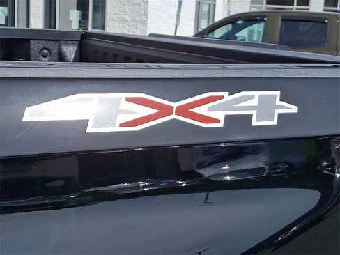 New 2026 Chevrolet Silverado 1500 W/T image 9