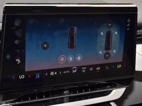 New 2026 Lincoln Nautilus Premier w/ Equipment Group 102A image 36