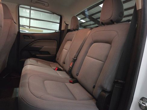 Used 2018 Chevrolet Colorado W/T w/ WT Convenience Package image 69