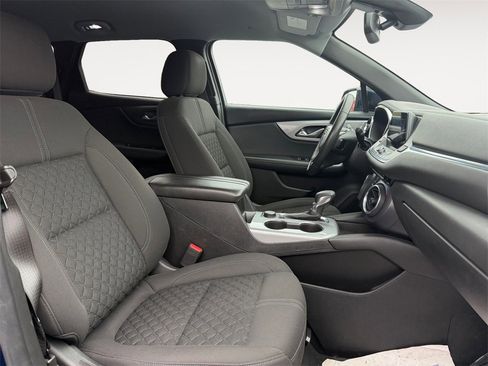 Used 2022 Chevrolet Blazer LT image 15