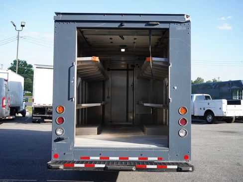 Used 2021 Ford Transit 350 DRW RWD image 10