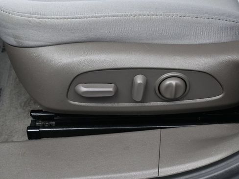 Used 2024 Chevrolet Malibu LT FWD image 12