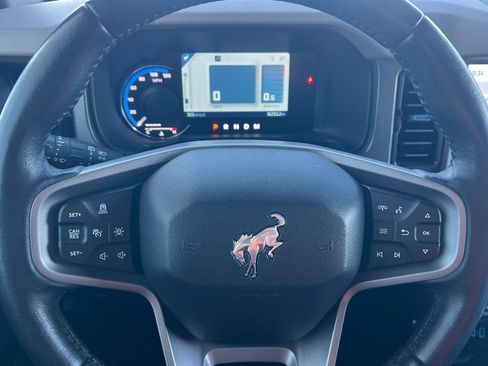 Used 2024 Ford Bronco Wildtrak AWD/4WD image 25