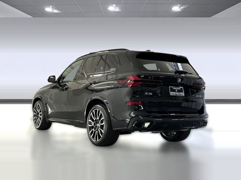 New 2026 BMW X5 xDrive50e w/ M Sport Package image 3