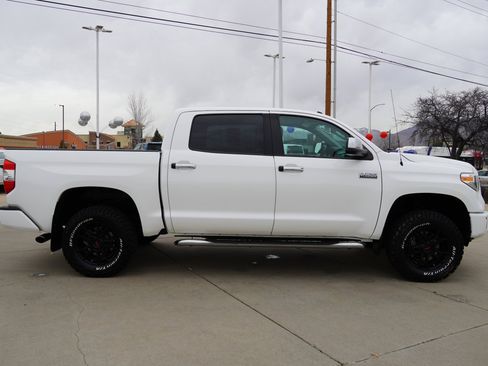 Used 2019 Toyota Tundra Platinum image 9