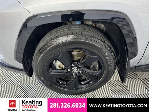 Used 2019 Toyota RAV4 XSE AWD/4WD image 30