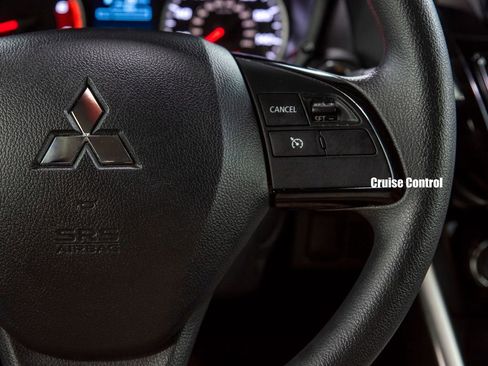 Used 2024 Mitsubishi Eclipse Cross LE image 23