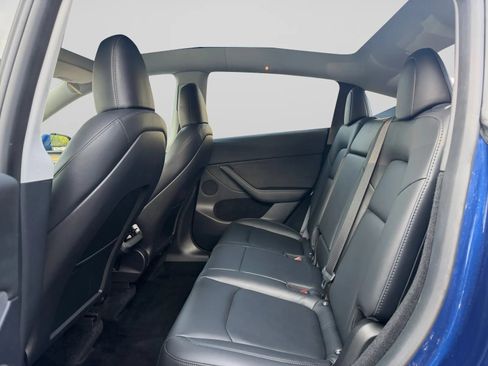 Used 2023 Tesla Model Y Long Range AWD/4WD image 26