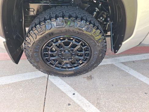 Used 2025 Toyota Tundra SR5 w/ SR5 Premium Package image 11