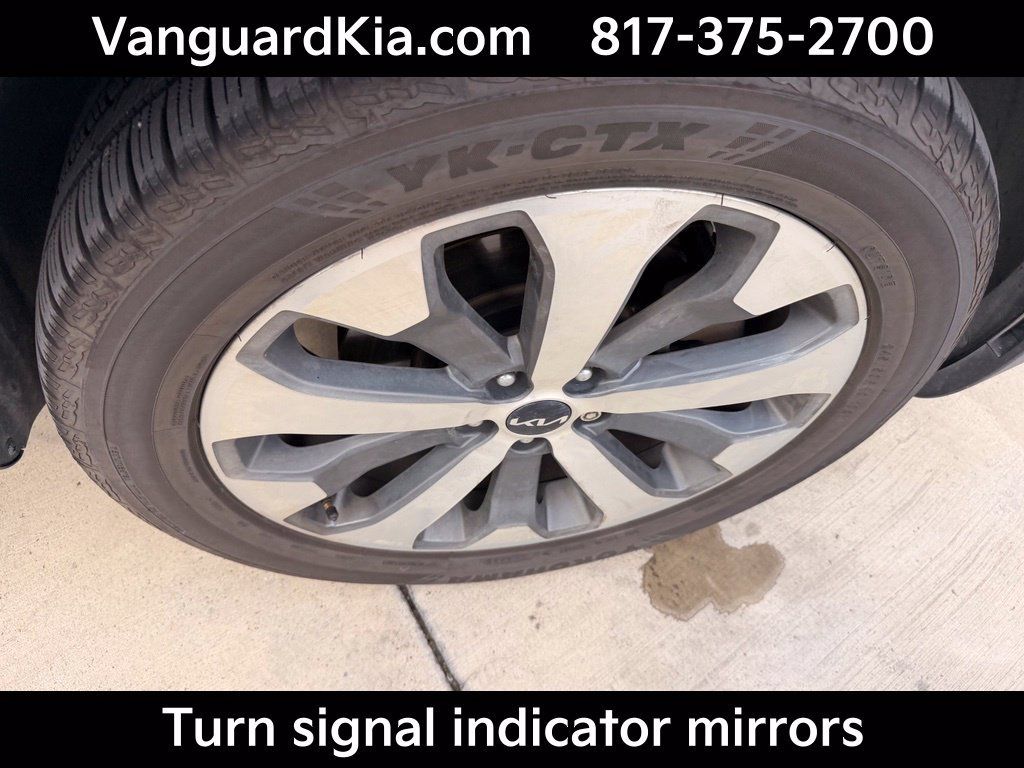 Certified 2022 Kia Telluride S AWD/4WD image 11