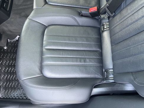 Used 2019 Audi Q5 2.0T Premium Plus w/ Premium Plus Package image 24