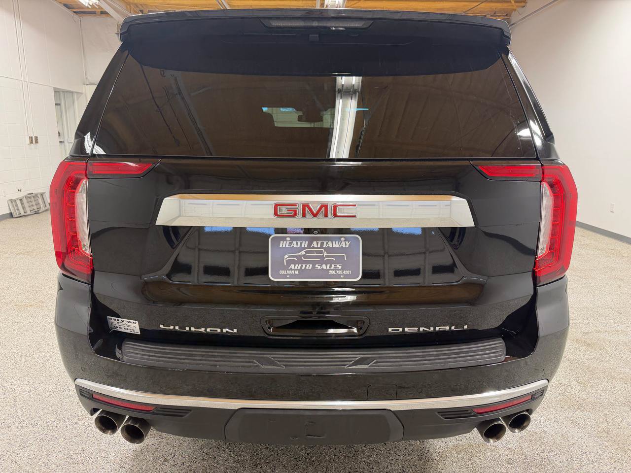 Used 2023 GMC Yukon Denali AWD/4WD image 7