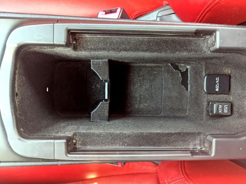 Used 2013 Lexus IS 250C image 29