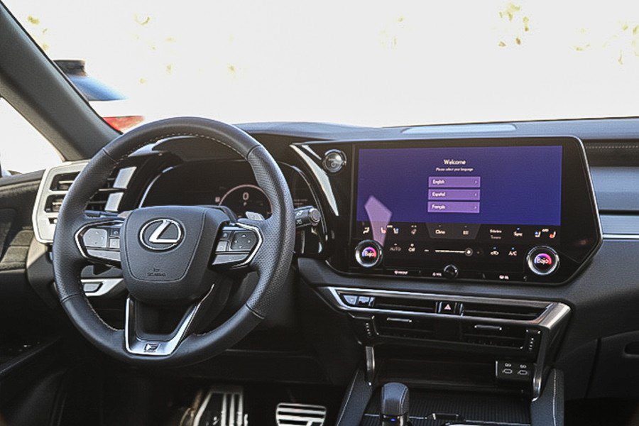 Certified 2026 Lexus RX 500h F Sport w/ Convenience Package AWD/4WD image 13