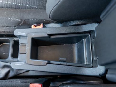 Used 2022 Ford EcoSport SE w/ SE Convenience Package image 31