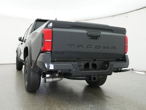 New 2025 Toyota Tacoma TRD Off-Road image 10