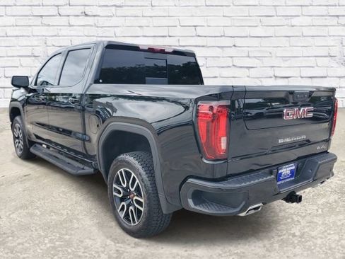 Certified 2026 GMC Sierra 1500 AT4 w/ AT4 Premium Package AWD/4WD image 2