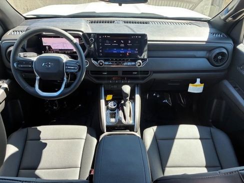 New 2026 Chevrolet Colorado Trail Boss AWD/4WD image 15