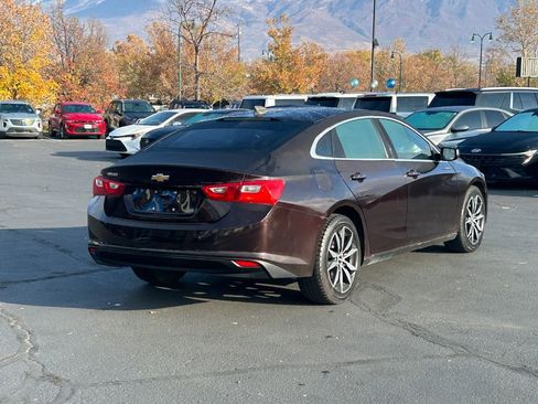 Used 2020 Chevrolet Malibu LS w/ LPO, Convenience Package 2 image 4
