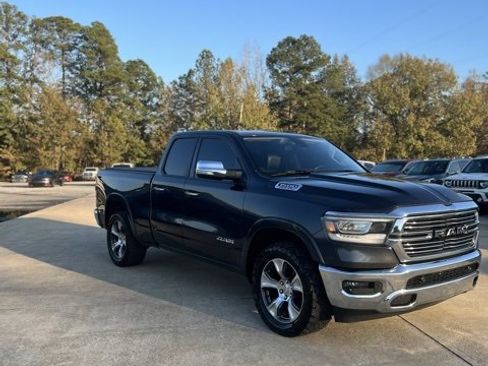 Used 2019 RAM 1500 Laramie image 3