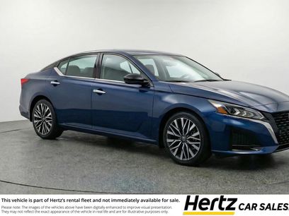 Used 2025 Nissan Altima 2.5 SV