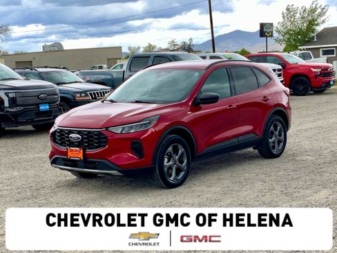 Used 2025 Ford Escape ST-Line AWD/4WD image 1