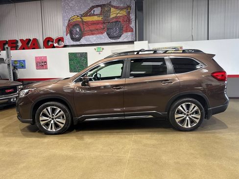Used 2019 Subaru Ascent Limited AWD/4WD image 4