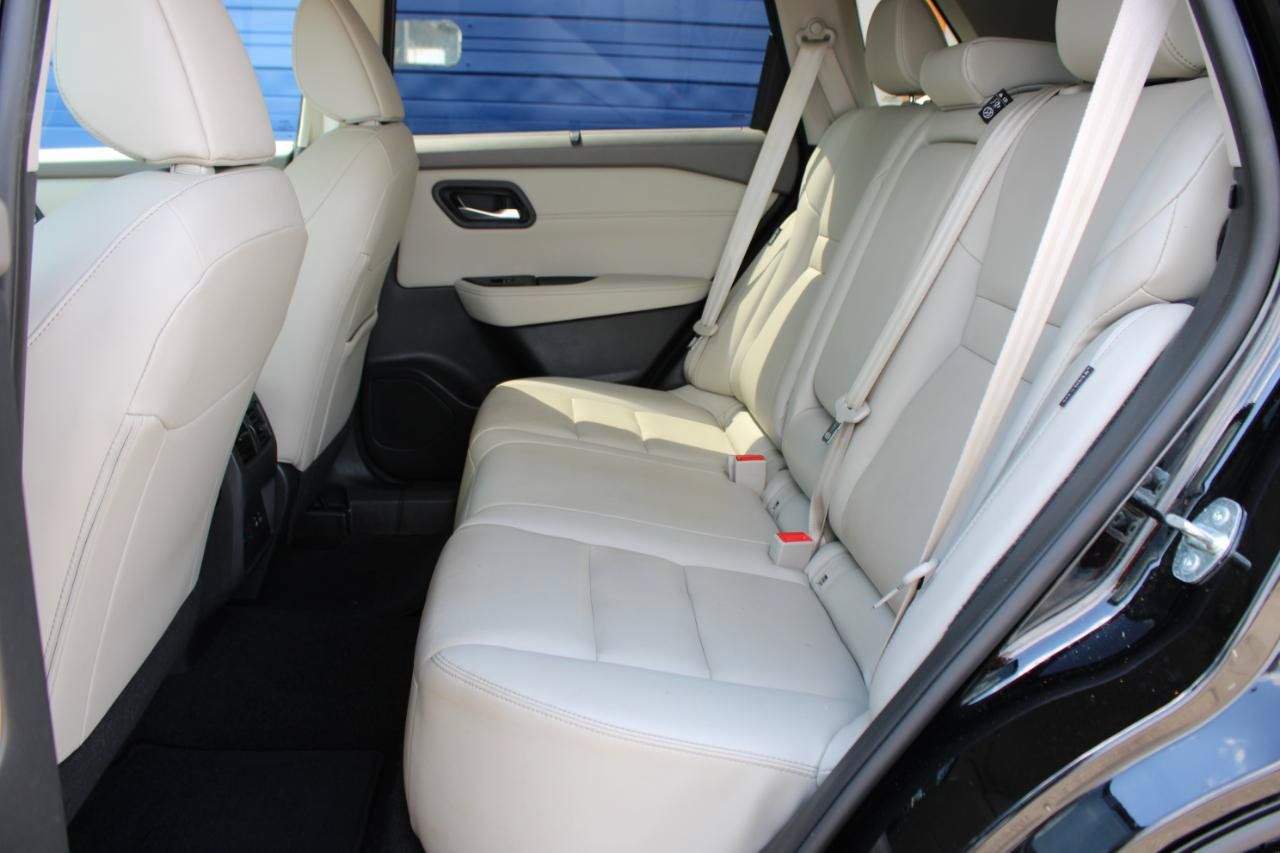 Used 2023 Nissan Rogue SL w/ SL Premium Package FWD image 36