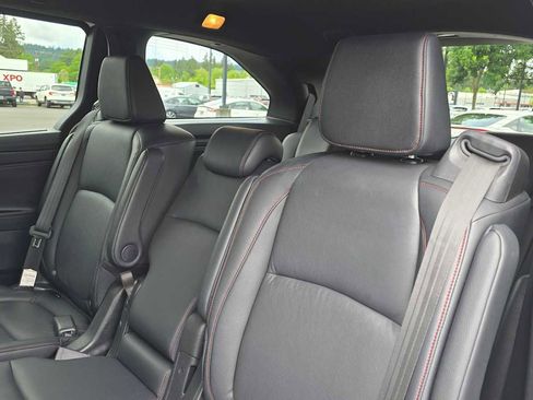 Used 2025 Honda Odyssey Sport-L image 17