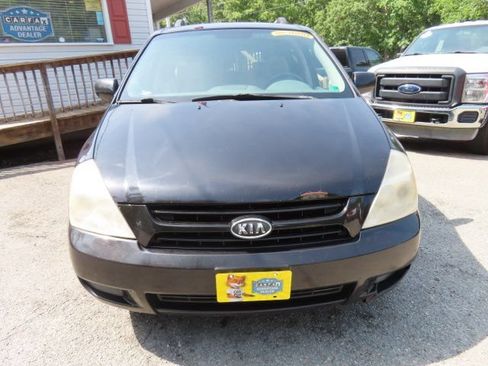 Used 2008 Kia Sedona LX FWD image 3