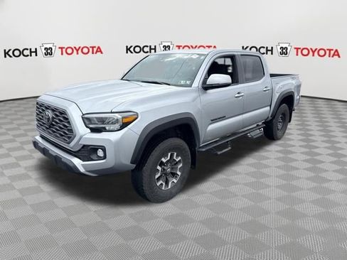 Certified 2023 Toyota Tacoma TRD Off-Road w/ Advanced Technology Package image 3