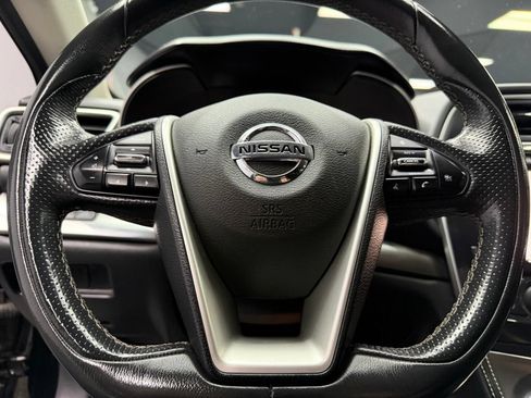 Used 2021 Nissan Maxima 3.5 SV w/ Floor Mat Group FWD image 21