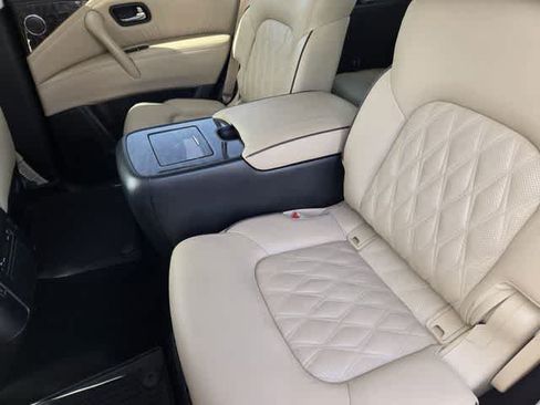 Used 2023 Nissan Armada Platinum w/ Captain's Chairs Package RWD image 13